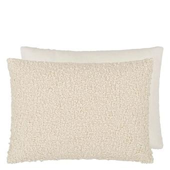 Подушка CCDG1590, Swaledale Boucle, Chalk, Designers Guild 60 x 45см 